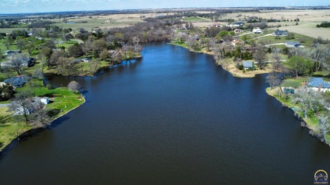 Tiny photo for 20 Lakeshore Dr, Emporia, KS 66801 (MLS # 243729)