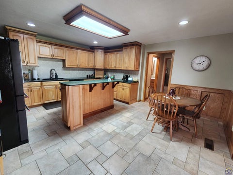 Tiny photo for 20 Lakeshore Dr, Emporia, KS 66801 (MLS # 243729)