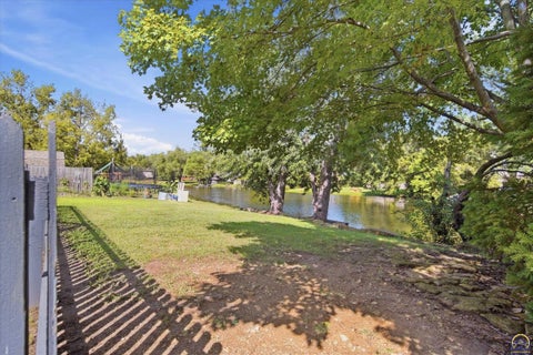 Tiny photo for 3336 SE Meadowview Dr, Topeka, KS 66605 (MLS # 246635)