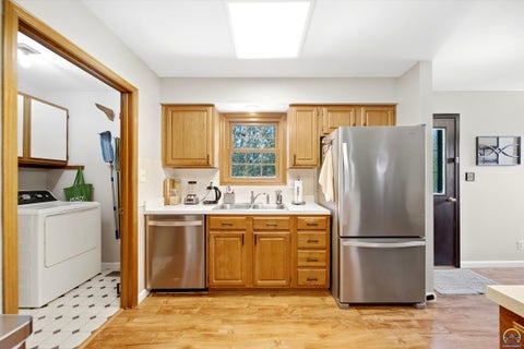 Tiny photo for 3336 SE Meadowview Dr, Topeka, KS 66605 (MLS # 246635)