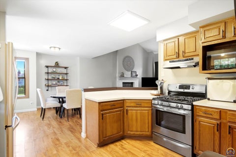 Tiny photo for 3336 SE Meadowview Dr, Topeka, KS 66605 (MLS # 246635)