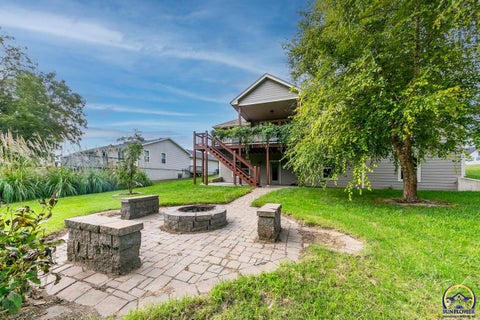 Tiny photo for 1219 N Pawnee Dr, St. Marys, KS 66536 (MLS # 246746)