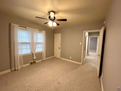 Tiny photo for 3119 SW 11th St, Topeka, KS 66604 (MLS # 246819)