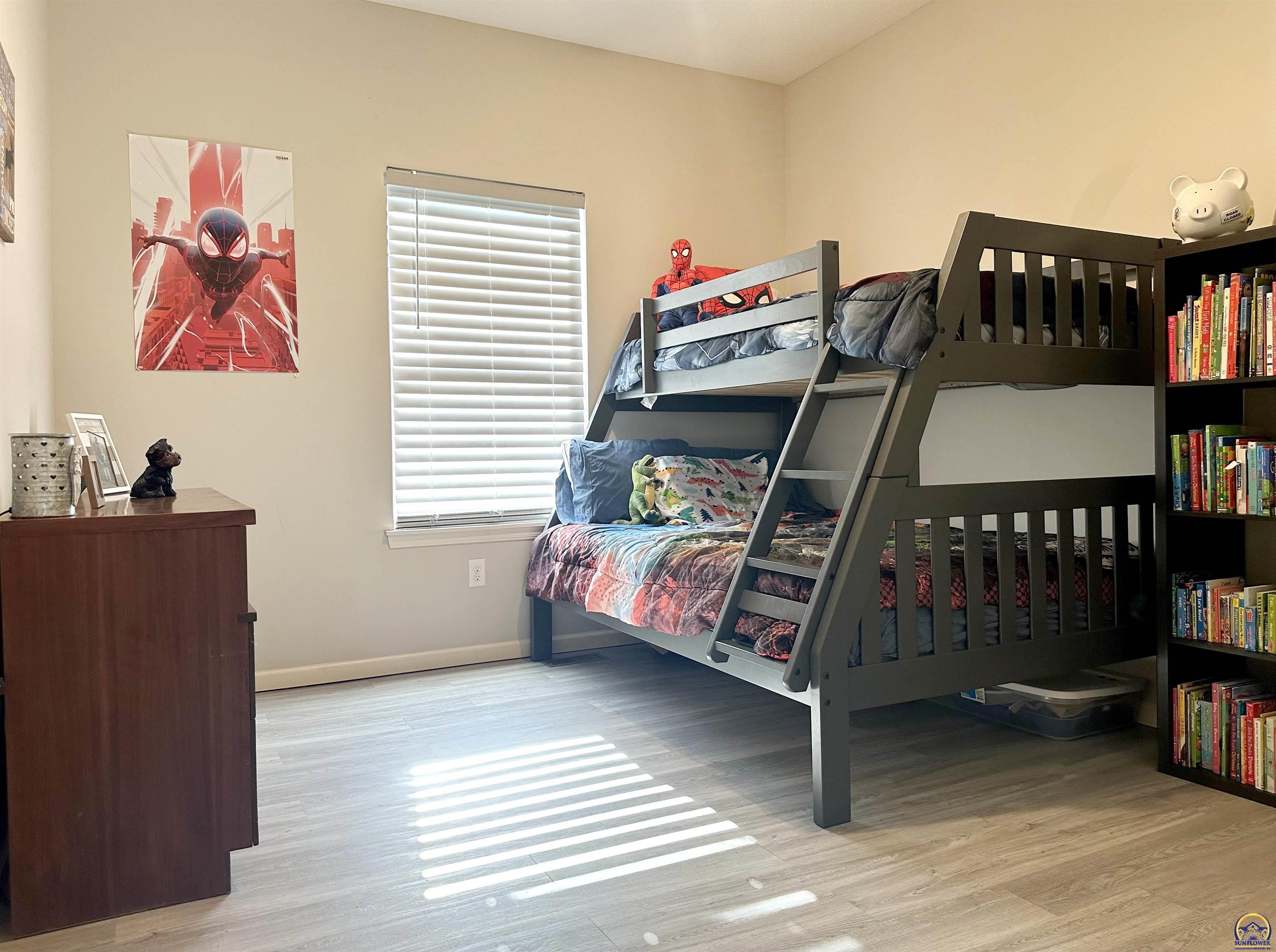 Linwood, Kansas 66052, United States, 5 Bedrooms Bedrooms, ,3 BathroomsBathrooms,Residential,Pending,62869