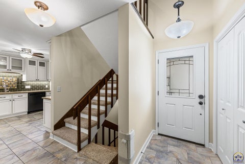 Tiny photo for 1701 Hammond Dr, Emporia, KS 66862 (MLS # 246617)
