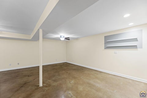 Tiny photo for 1701 Hammond Dr, Emporia, KS 66862 (MLS # 246617)