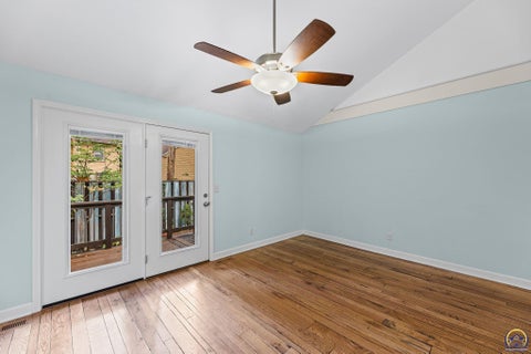 Tiny photo for 1701 Hammond Dr, Emporia, KS 66862 (MLS # 246617)