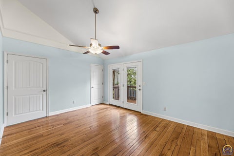 Tiny photo for 1701 Hammond Dr, Emporia, KS 66862 (MLS # 246617)