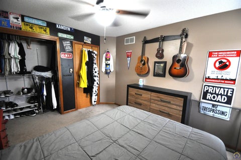 Tiny photo for 6601 SW Hamptonshire Ln, Topeka, KS 66614 (MLS # 246794)