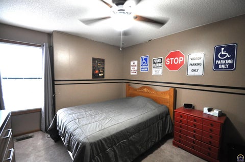Tiny photo for 6601 SW Hamptonshire Ln, Topeka, KS 66614 (MLS # 246794)