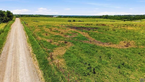 Tiny photo for SW 57th St, Topeka, KS 66610 (MLS # 245325)