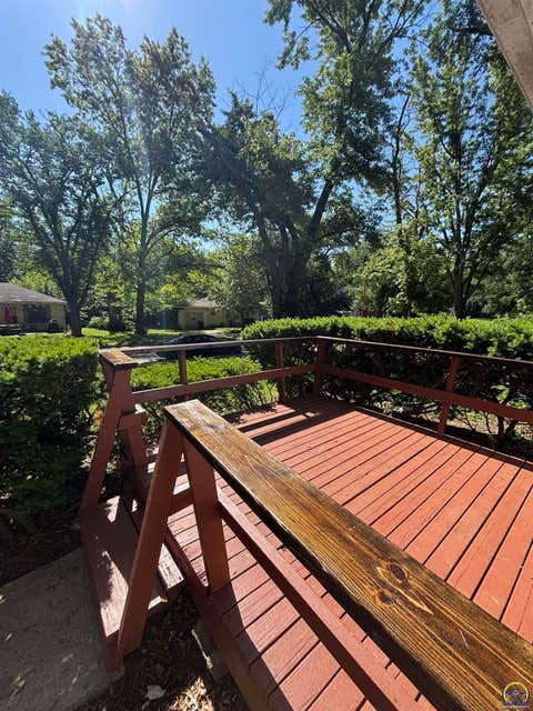 Tiny photo for 2133 SE Ohio Ave, Topeka, KS 66605 (MLS # 244707)