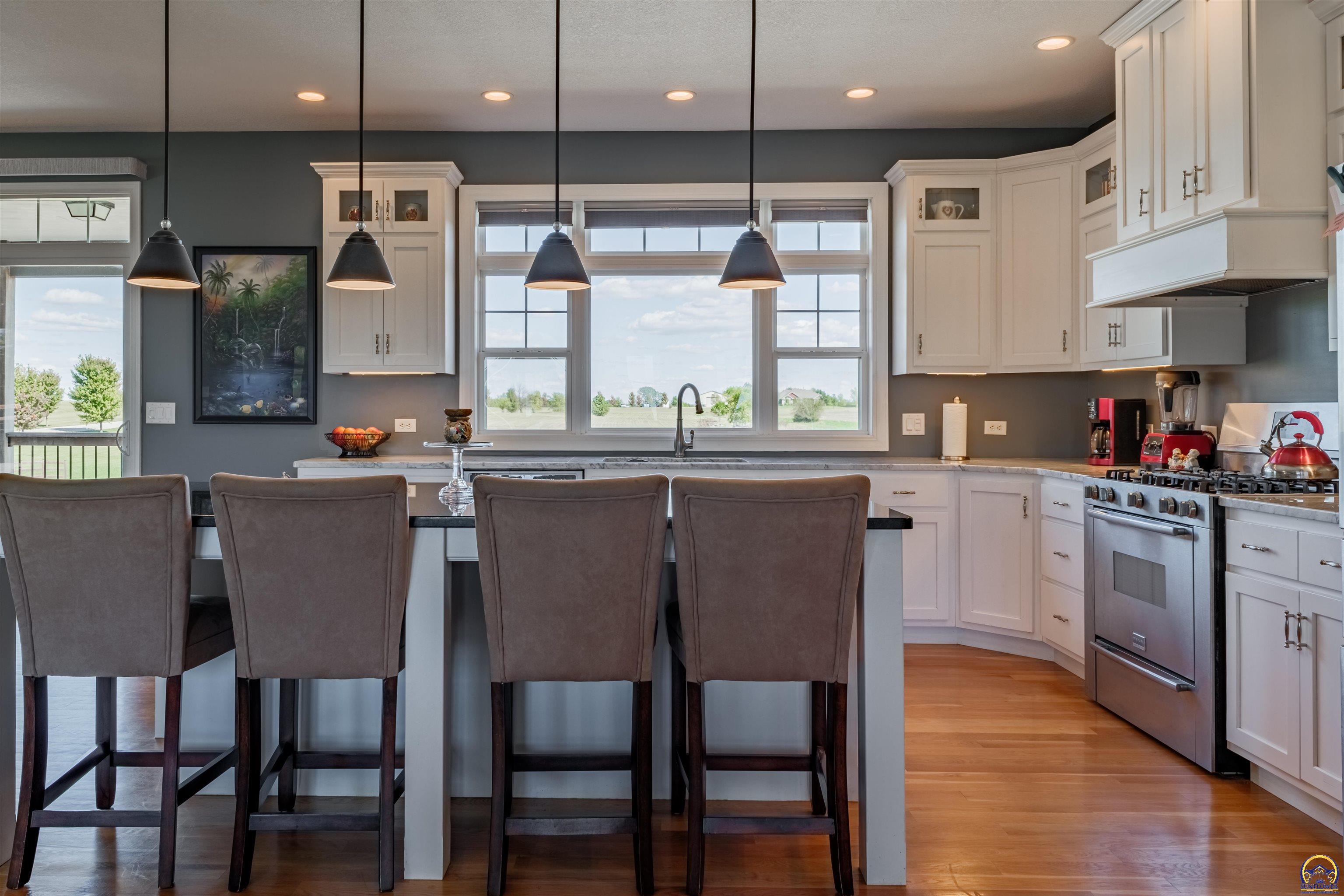 Berryton, Kansas 66409, United States, 2 Bedrooms Bedrooms, ,3 BathroomsBathrooms,Residential,Pending,41791