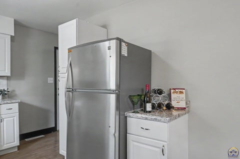 Tiny photo for 303 NE Mimosa Ln, Topeka, KS 66617 (MLS # 246424)