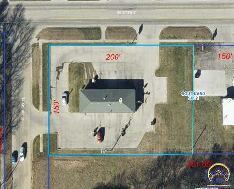 Tiny photo for 515 SE 37th St, Topeka, KS 66605 (MLS # 244957)