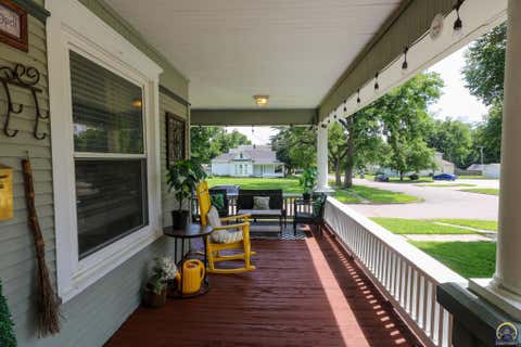 Tiny photo for 1102 Neosho St, Emporia, KS 66801 (MLS # 245101)