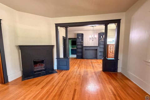 Tiny photo for 1102 Neosho St, Emporia, KS 66801 (MLS # 245101)