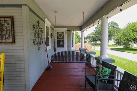Tiny photo for 1102 Neosho St, Emporia, KS 66801 (MLS # 245101)