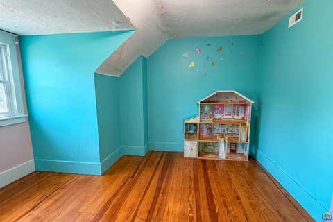 Tiny photo for 1102 Neosho St, Emporia, KS 66801 (MLS # 245101)