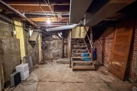 Tiny photo for 1102 Neosho St, Emporia, KS 66801 (MLS # 245101)