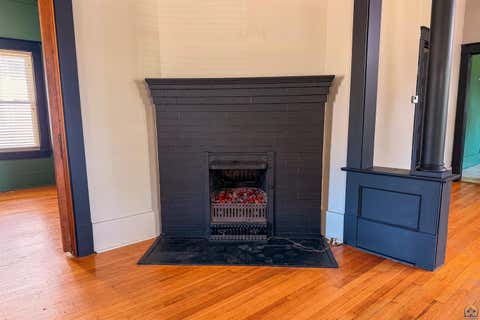 Tiny photo for 1102 Neosho St, Emporia, KS 66801 (MLS # 245101)