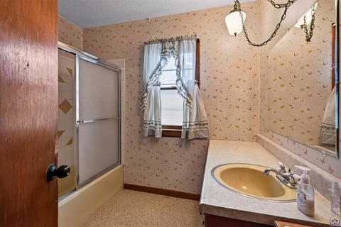 Tiny photo for 335 Topeka Ave, Holton, KS 66436 (MLS # 247133)
