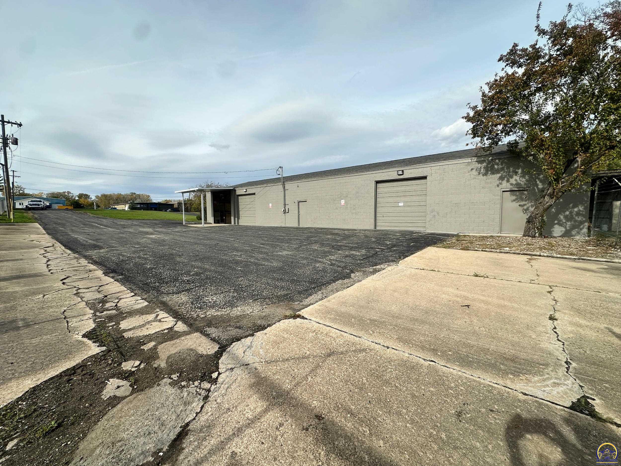 Topeka, Kansas 66609, United States, ,Residential,Active,226833