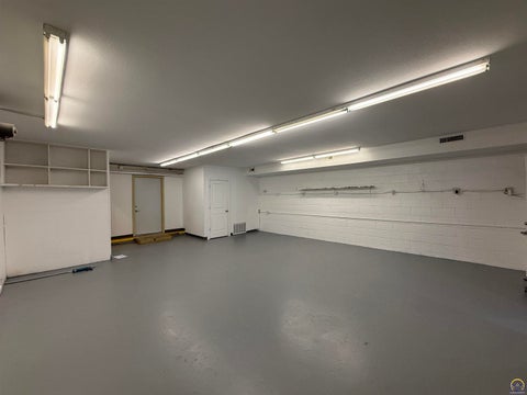 Tiny photo for 9 Commercial St, Emporia, KS 66801 (MLS # 246354)