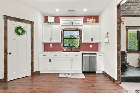 Tiny photo for 14708 46th St, Perry, KS 66073 (MLS # 246801)