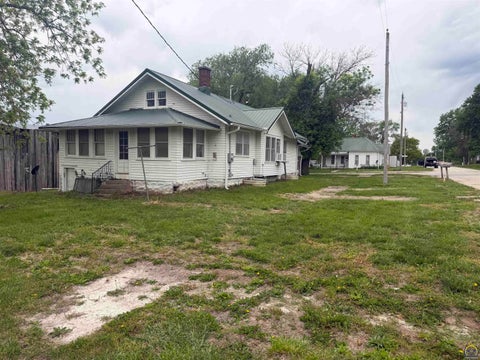 Tiny photo for 421 Commercial St, Havensville, KS 66432 (MLS # 244445)