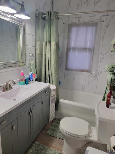 Tiny photo for 525 S Exchange St, Emporia, KS 66801 (MLS # 243746)