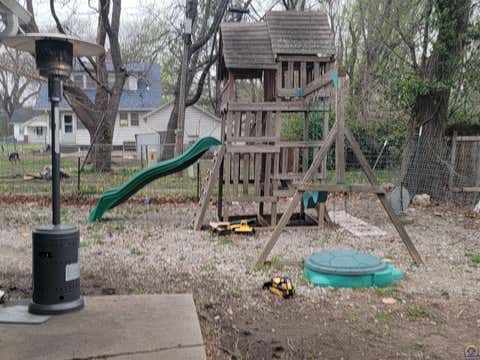 Tiny photo for 525 S Exchange St, Emporia, KS 66801 (MLS # 243746)