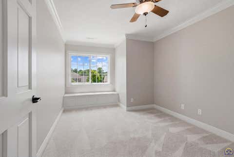 Tiny photo for 2052 Stephen Court, Manhattan, KS 66503 (MLS # 244700)