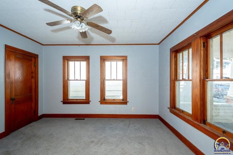 Tiny photo for 502 Sycamore St, Valley Falls, KS 66088 (MLS # 246891)