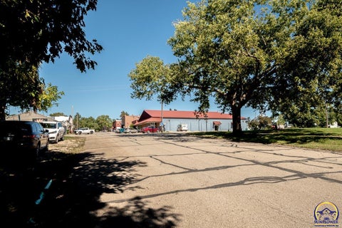Tiny photo for 502 Sycamore St, Valley Falls, KS 66088 (MLS # 246891)