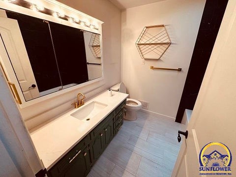 Tiny photo for 2736 SW Osborn Rd, Topeka, KS 66614 (MLS # 246832)