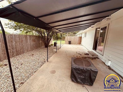 Tiny photo for 2736 SW Osborn Rd, Topeka, KS 66614 (MLS # 246832)