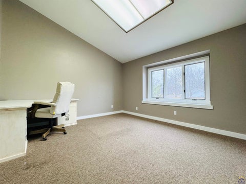 Tiny photo for 5855 SW 29th St, Topeka, KS 66614 (MLS # 243280)