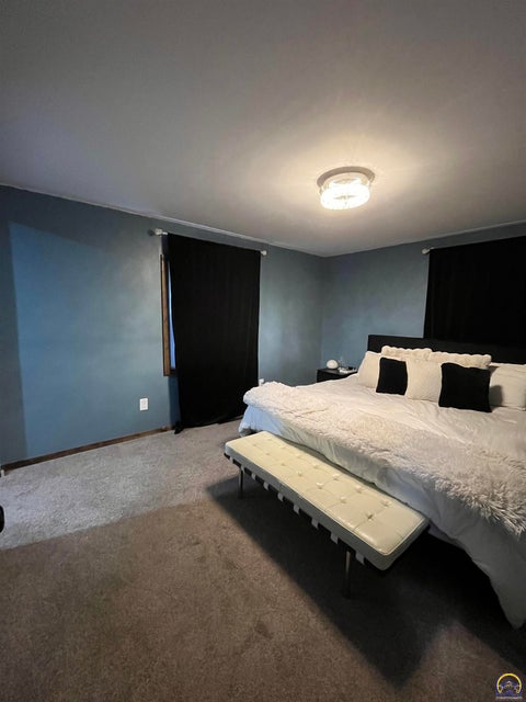 Tiny photo for 267 Main St, Osage City, KS 66523 (MLS # 244629)