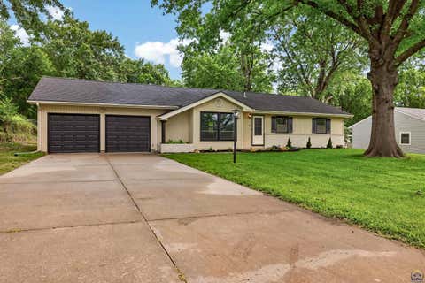 Photo of 2538 SE 37th St, Topeka, KS 66605 (MLS # 245654)