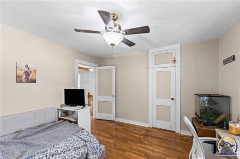 Tiny photo for 633 S Cedar St, Ottawa, KS 66067 (MLS # 245696)