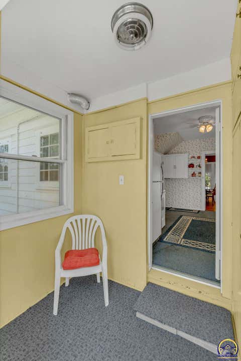 Tiny photo for 240 SW Fairlawn Rd, Topeka, KS 66606 (MLS # 246122)