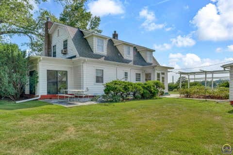Tiny photo for 240 SW Fairlawn Rd, Topeka, KS 66606 (MLS # 246122)