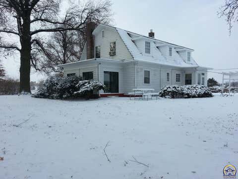 Tiny photo for 240 SW Fairlawn Rd, Topeka, KS 66606 (MLS # 246122)