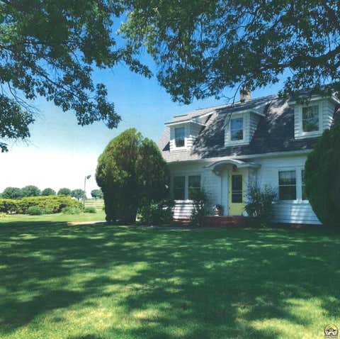 Tiny photo for 240 SW Fairlawn Rd, Topeka, KS 66606 (MLS # 246122)