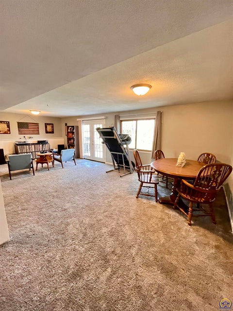 Tiny photo for 2152 Morningside Dr, Emporia, KS 66801 (MLS # 243602)