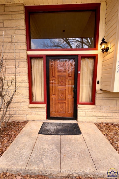 Tiny photo for 2152 Morningside Dr, Emporia, KS 66801 (MLS # 243602)