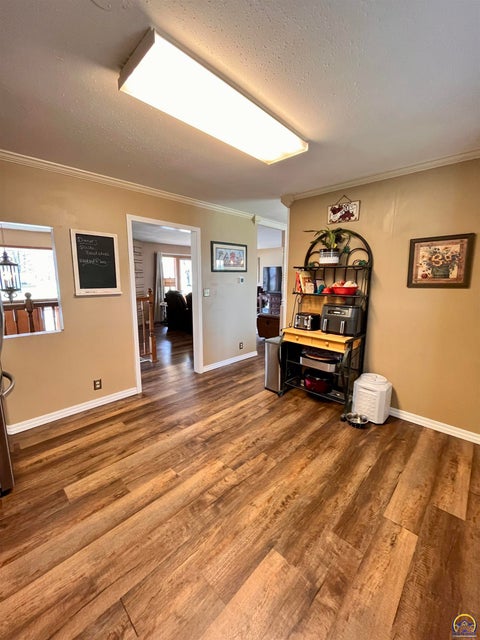 Tiny photo for 2152 Morningside Dr, Emporia, KS 66801 (MLS # 243602)