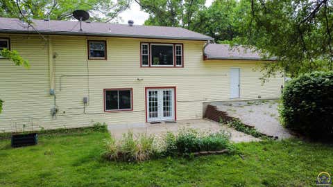 Tiny photo for 2152 Morningside Dr, Emporia, KS 66801 (MLS # 243602)