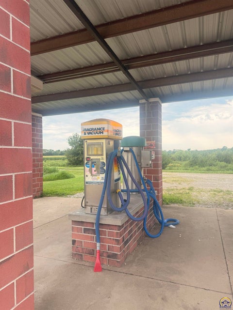 Tiny photo for 407 N Martin St, Osage City, KS 66523 (MLS # 245806)